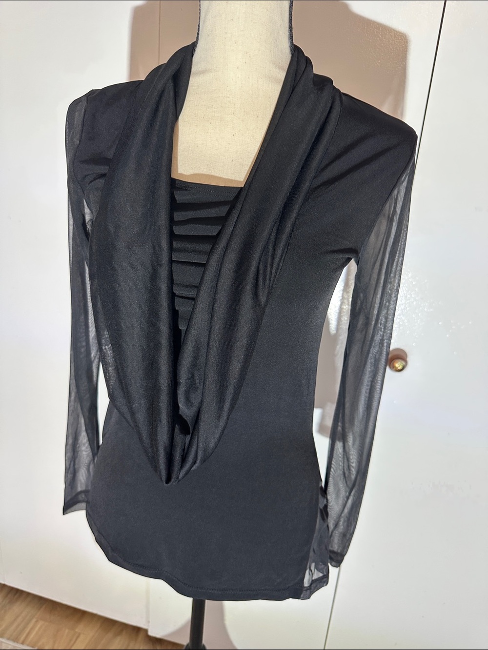 Black Draped Neck Long-Sleeve Women's Top size small
